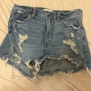 Abercrombie High Rise Mom Short